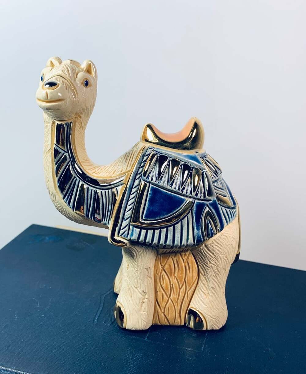 Camel Figurine Statue DeRosa Rinconada